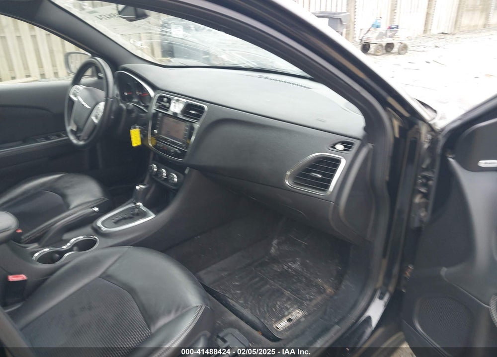 2012 CHRYSLER 200 S VIN: 1C3CCBHG4CN249768