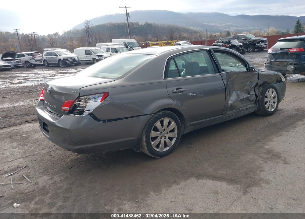 2005 TOYOTA AVALON XLS VIN: 4T1BK36B65U056453