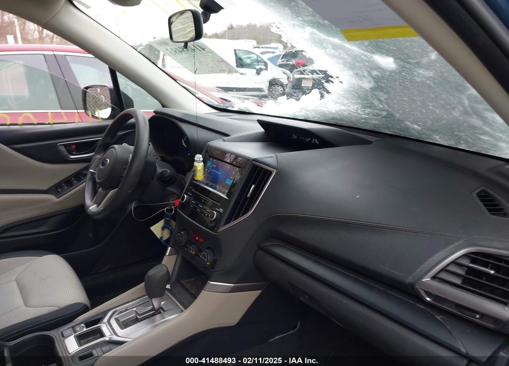 2019 SUBARU FORESTER VIN: JF2SKACC9KH546395