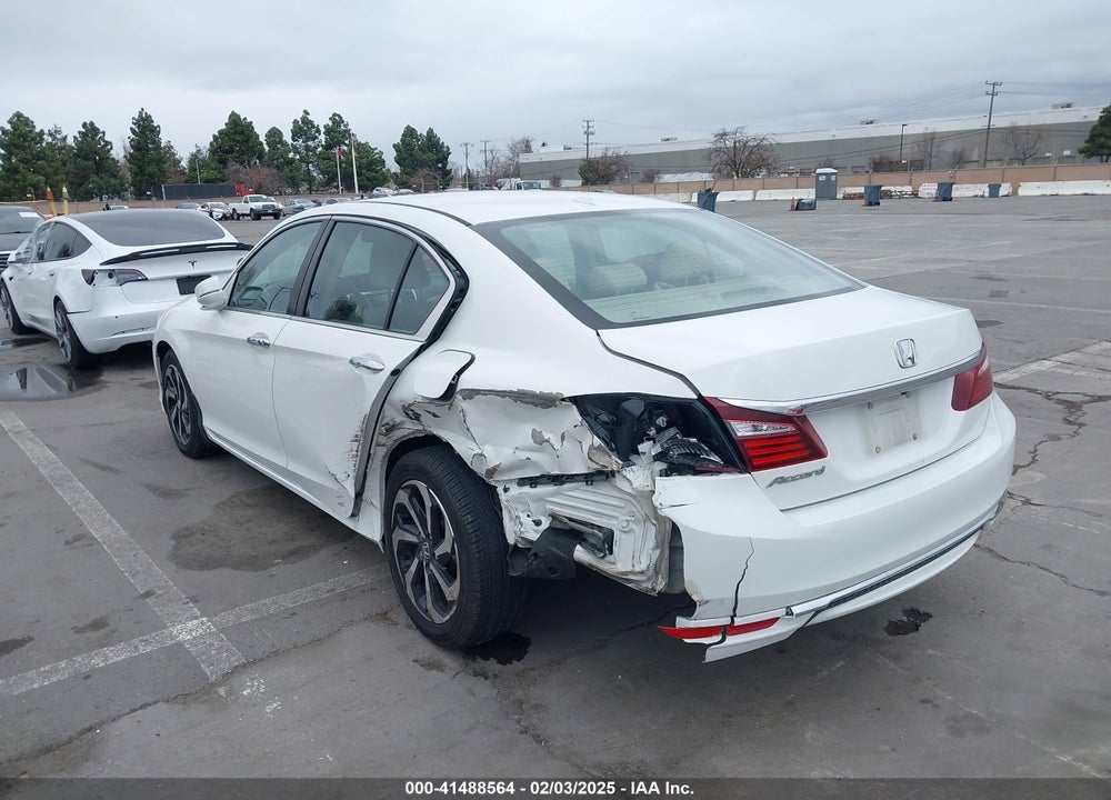 2017 HONDA ACCORD VIN: 1HGCR2F86HA236347