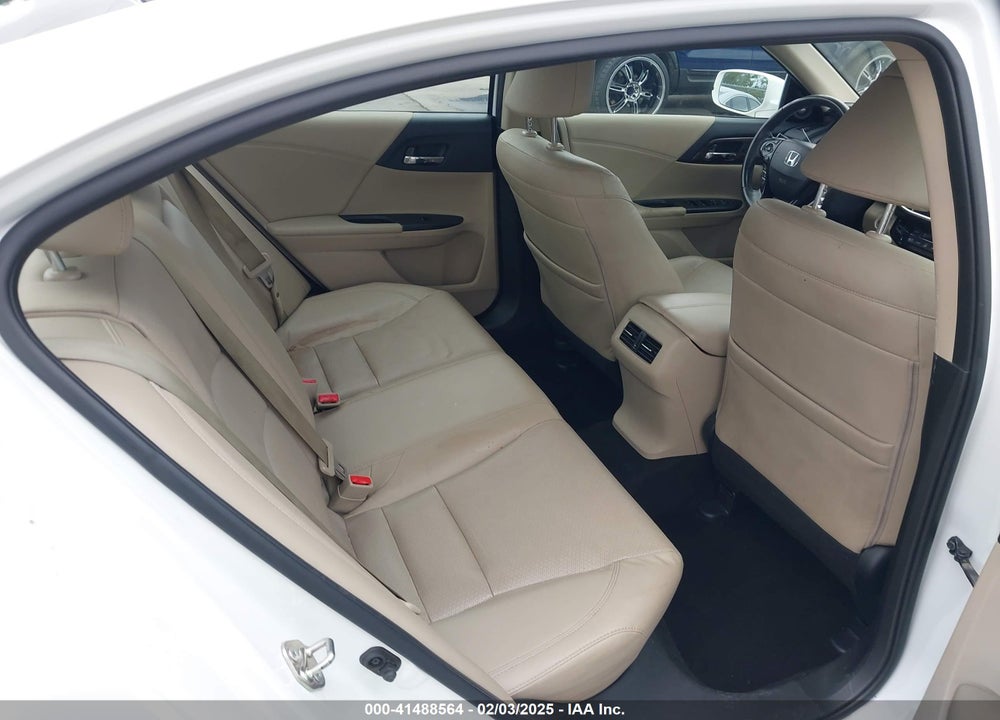 2017 HONDA ACCORD VIN: 1HGCR2F86HA236347
