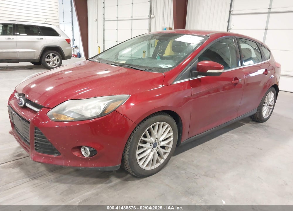 2014 FORD FOCUS VIN: 1FADP3N21EL369017