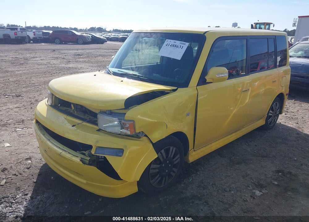 2005 SCION XB VIN: JTLKT324054017385