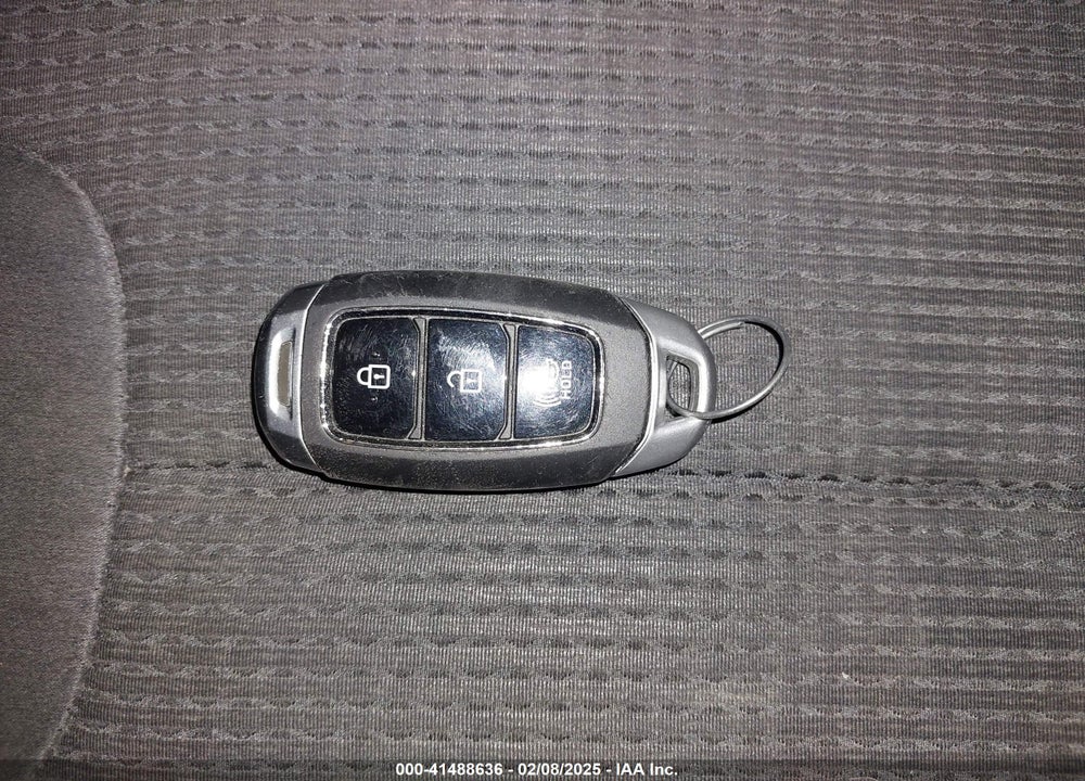 2020 HYUNDAI SANTA FE SEL VIN: 5NMS3CAD0LH206796