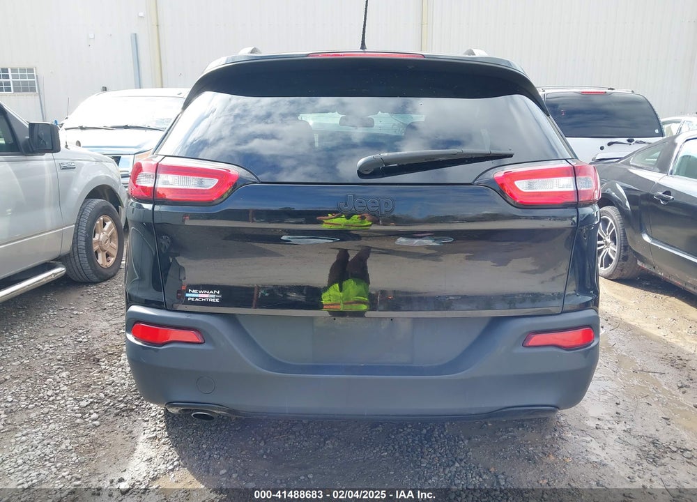 2017 JEEP CHEROKEE ALTITUDE FWD VIN: 1C4PJLAB7HW660624