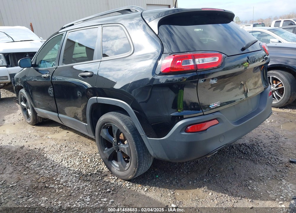 2017 JEEP CHEROKEE ALTITUDE FWD VIN: 1C4PJLAB7HW660624