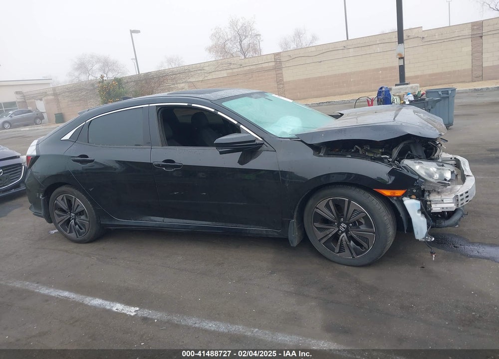 2017 HONDA CIVIC EX VIN: SHHFK7H50HU418969
