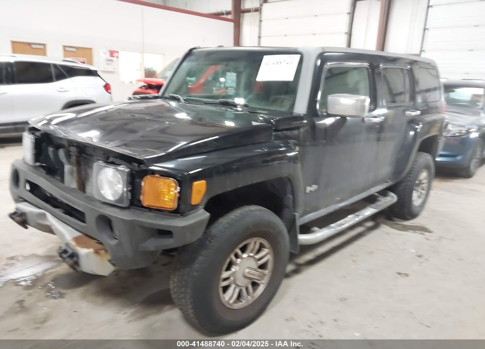 2008 HUMMER H3 SUV VIN: 5GTEN13E388179581