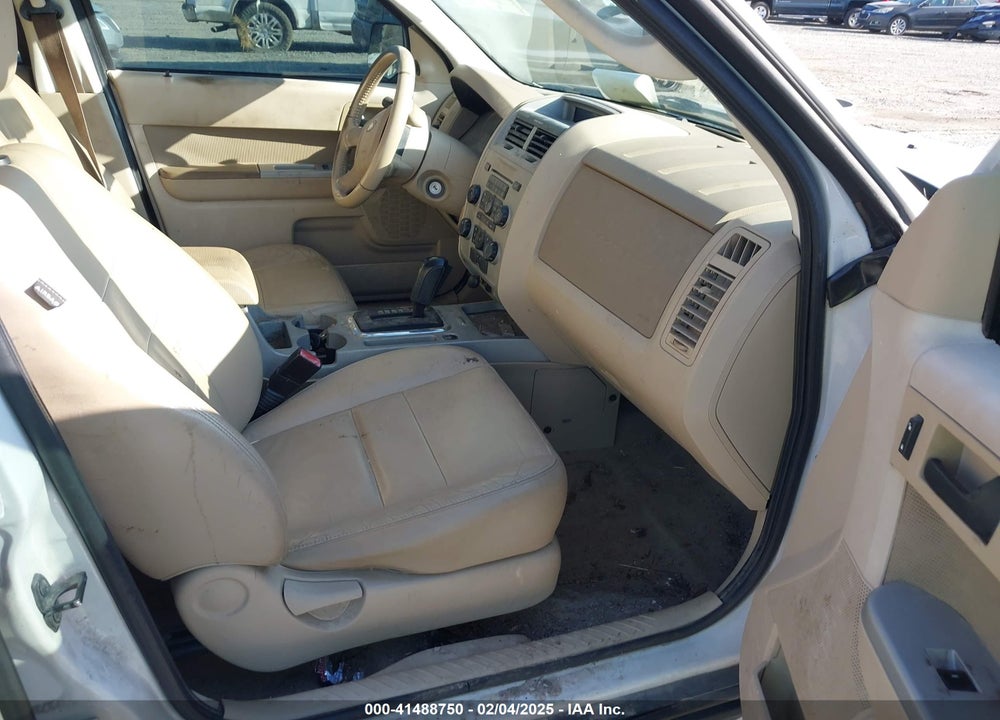 2010 FORD ESCAPE XLT VIN: 1FMCU0DG8AKC62617