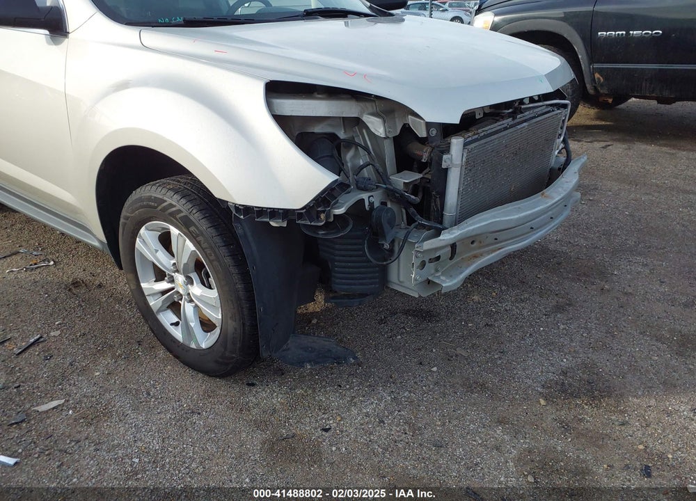 2014 CHEVROLET EQUINOX VIN: 2GNALAEK6E6382102