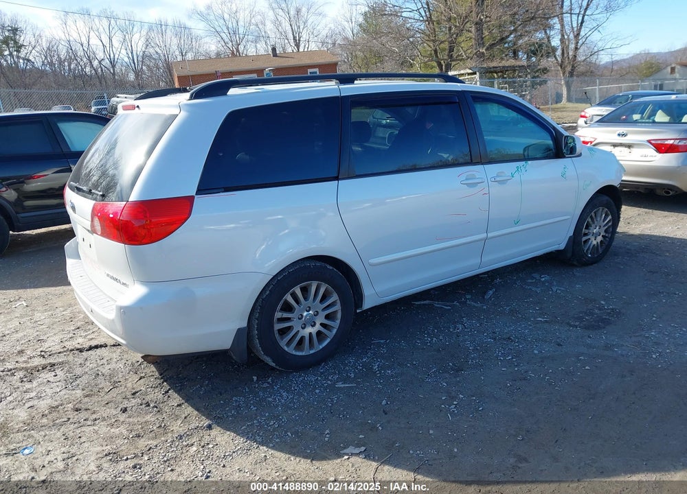 2008 TOYOTA SIENNA XLE VIN: 5TDZK22C58S139859