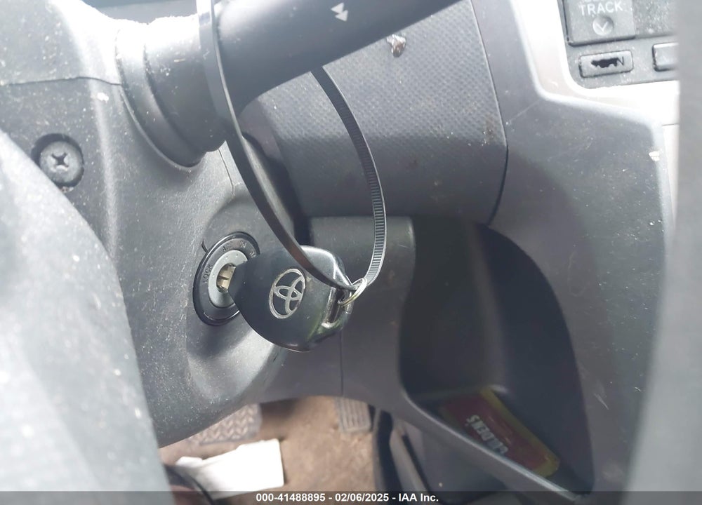2009 TOYOTA YARIS VIN: JTDKT4K32A5296190