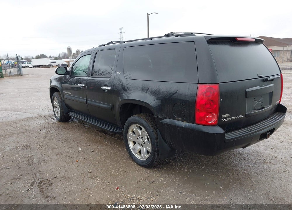 2007 GMC YUKON XL 1500 SLT VIN: 1GKFK16347J354298