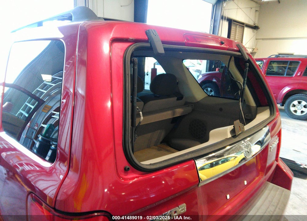 2008 MAZDA TRIBUTE S TOURING VIN: 4F2CZ06118KM25634