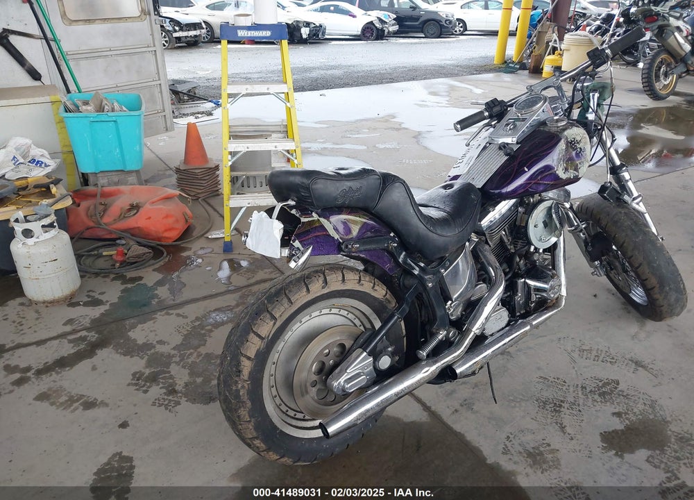 1989 HARLEY-DAVIDSON FXST CUSTOM VIN: 1HD1BKL17KY026757