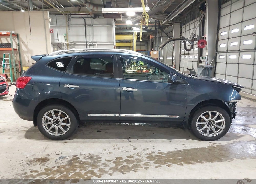 2013 NISSAN ROGUE SV W/SL PKG VIN: JN8AS5MV5DW657708