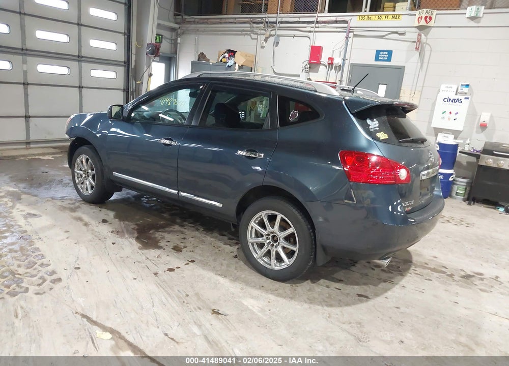2013 NISSAN ROGUE SV W/SL PKG VIN: JN8AS5MV5DW657708