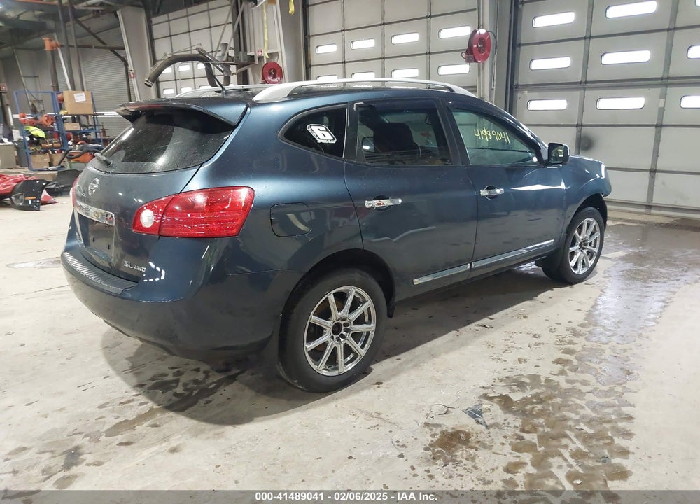 2013 NISSAN ROGUE SV W/SL PKG VIN: JN8AS5MV5DW657708