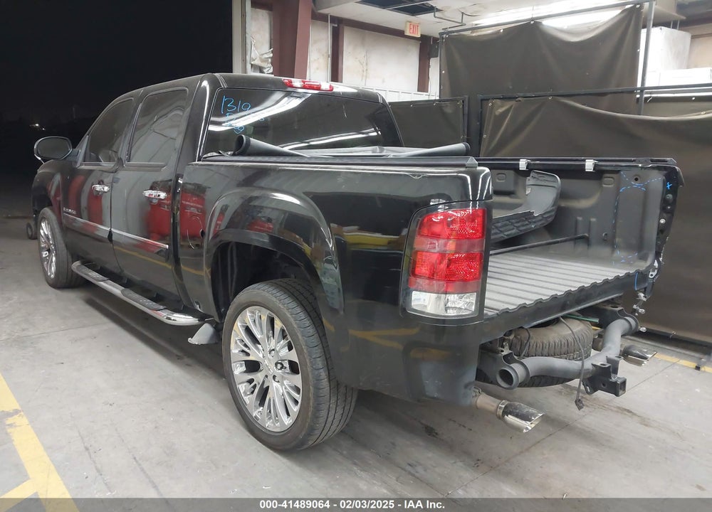 2007 GMC SIERRA 1500 VIN: 2GTEK638871711335