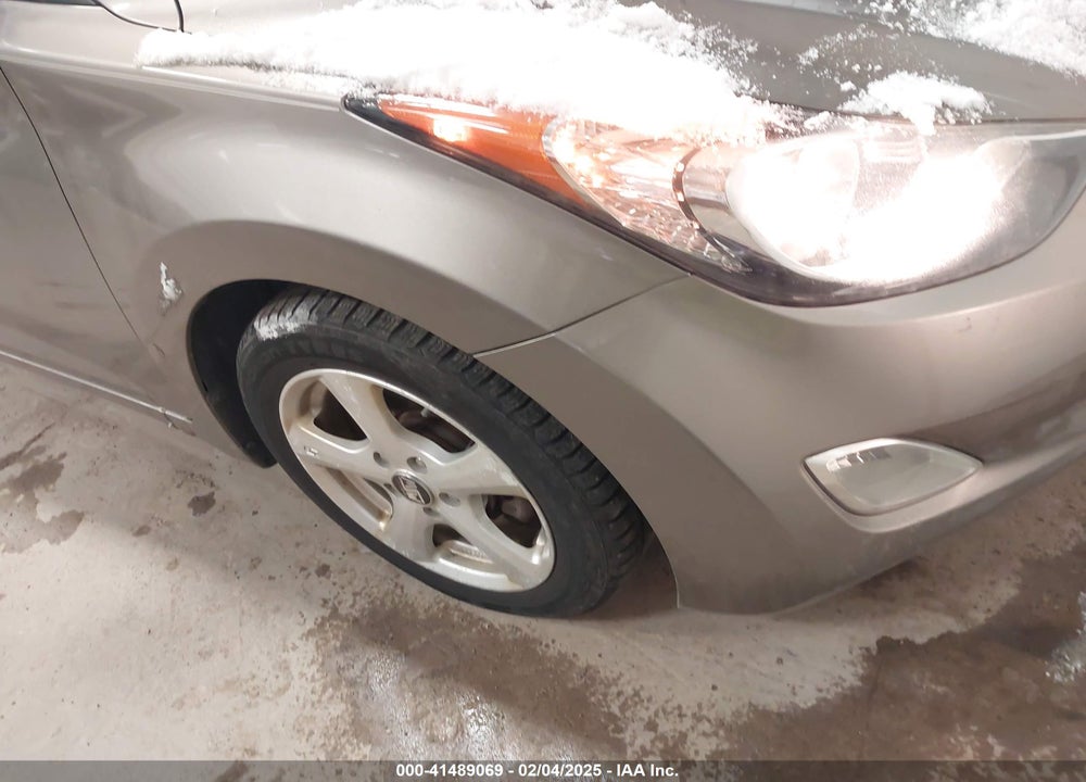 2013 HYUNDAI ELANTRA VIN: 5NPDH4AE8DH168506