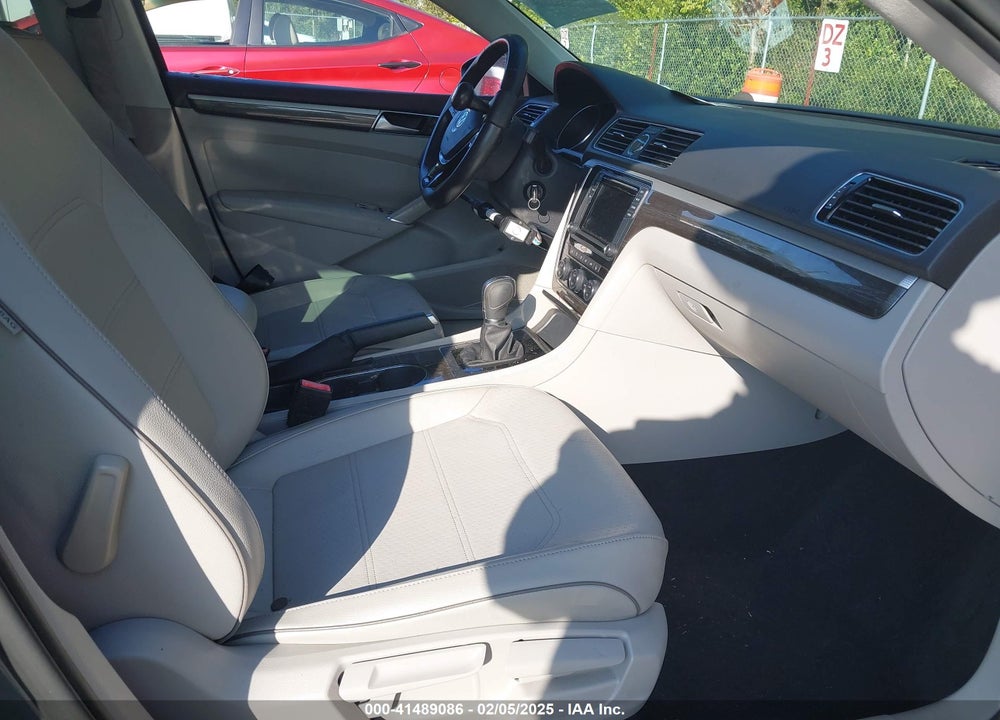 2016 VOLKSWAGEN PASSAT 1.8T SE VIN: 1VWBS7A30GC048804