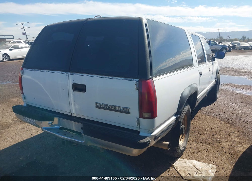1993 CHEVROLET SUBURBAN K2500 VIN: 1GNGK26KXPJ307796