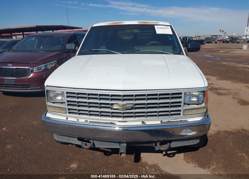 1993 CHEVROLET SUBURBAN K2500 VIN: 1GNGK26KXPJ307796