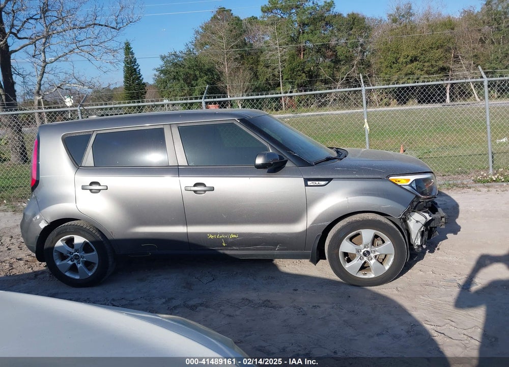 2018 KIA SOUL VIN: KNDJN2A27J7511683