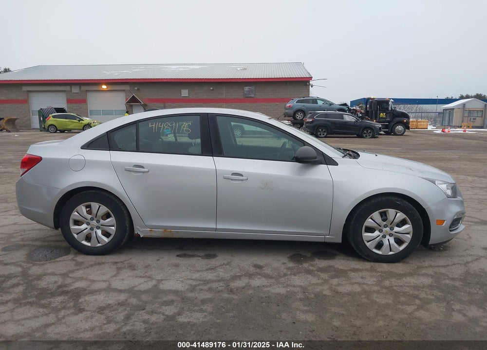 2016 CHEVROLET CRUZE LIMITED VIN: 1G1PC5SG2G7117392