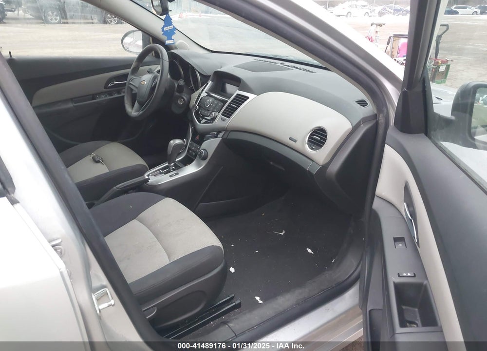 2016 CHEVROLET CRUZE LIMITED VIN: 1G1PC5SG2G7117392