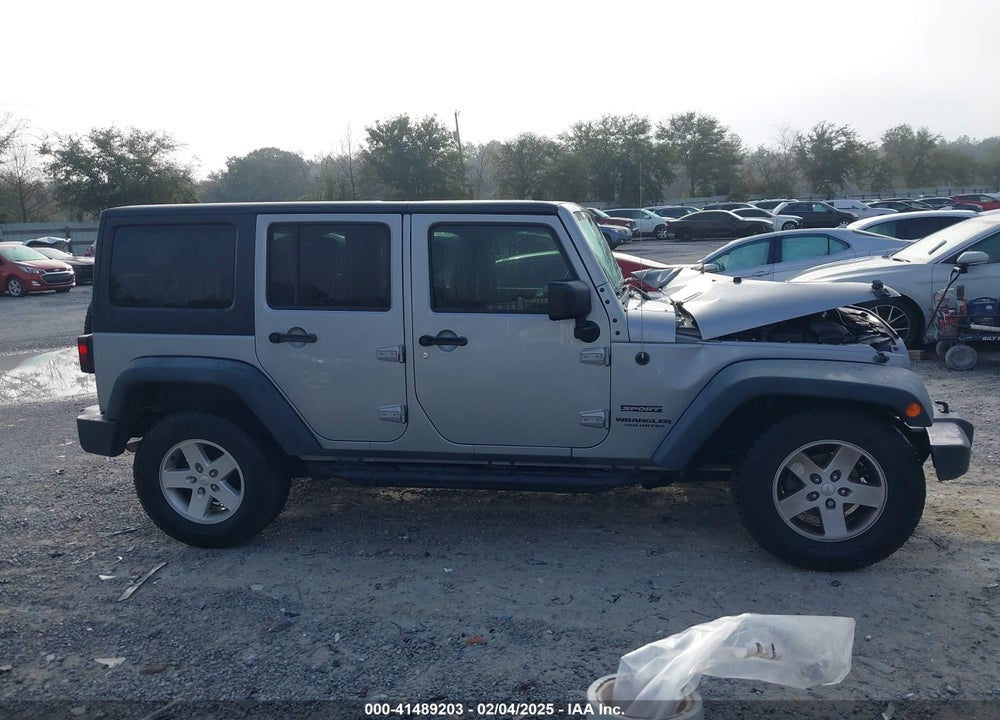 2014 JEEP WRANGLER UNLIMITED SPORT VIN: 1C4BJWDG8EL314792