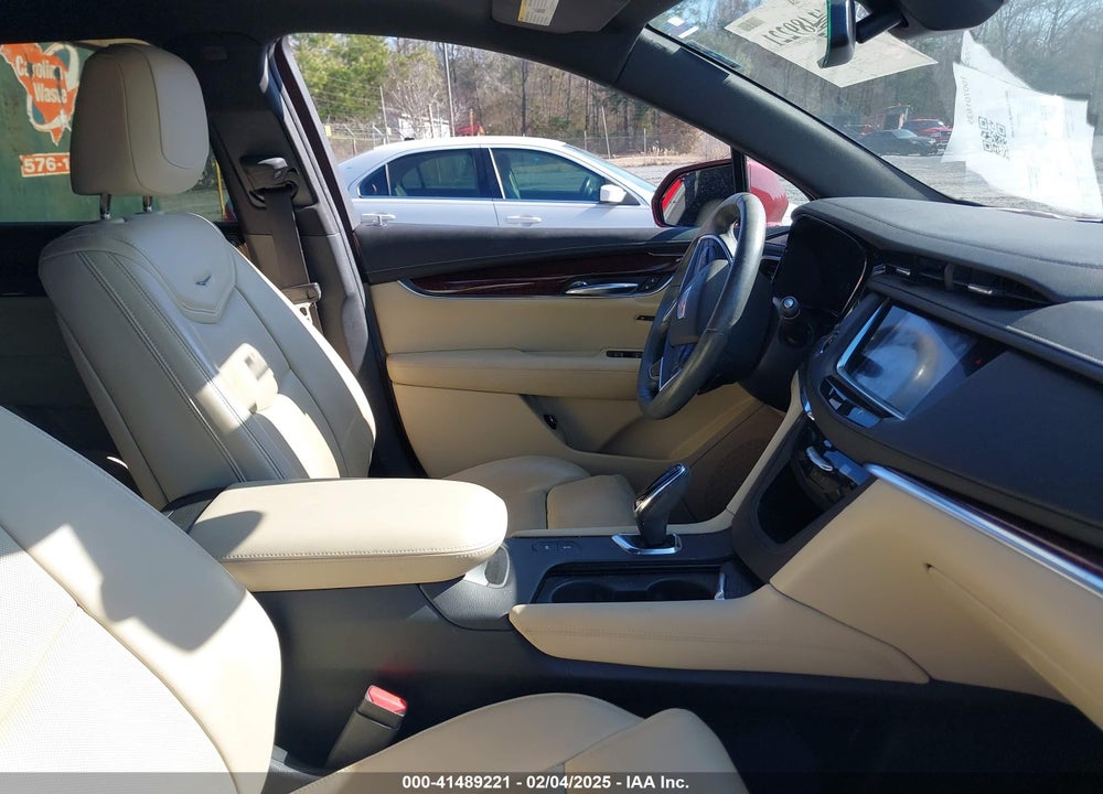 2017 CADILLAC XT5 PREMIUM LUXURY VIN: 1GYKNCRSXHZ187118