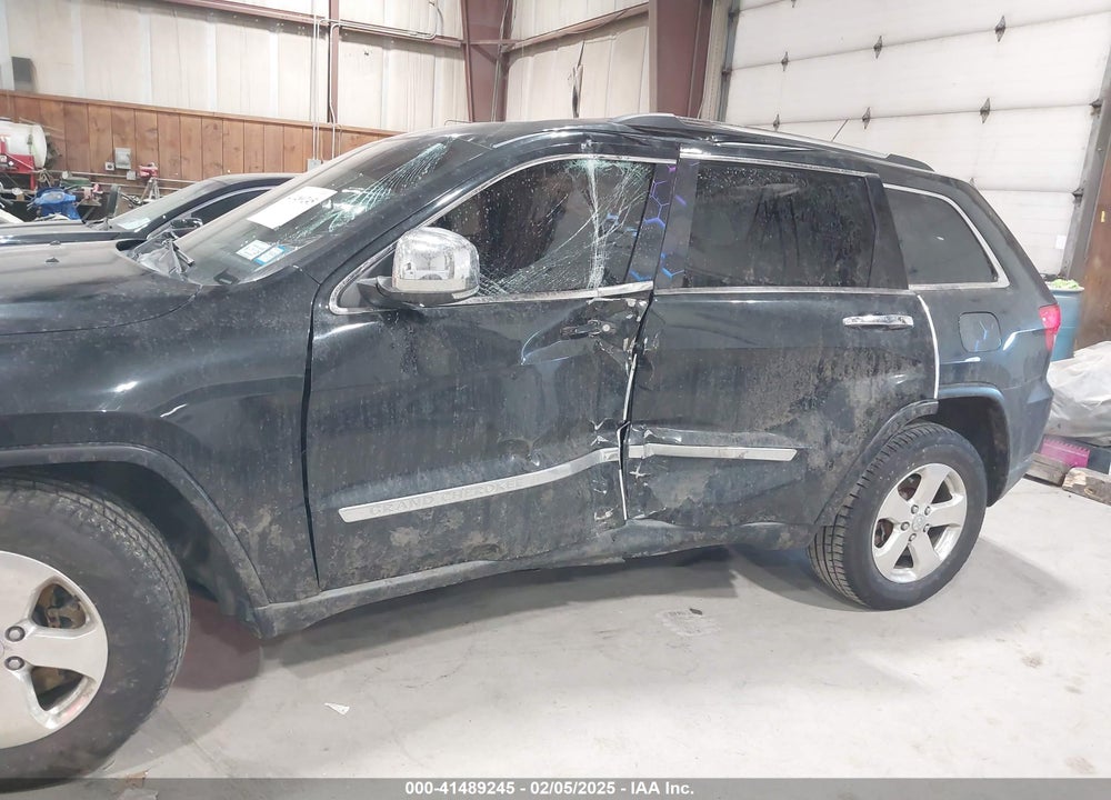 2011 JEEP GRAND CHEROKEE LIMITED VIN: 1J4RR5GT5BC556200