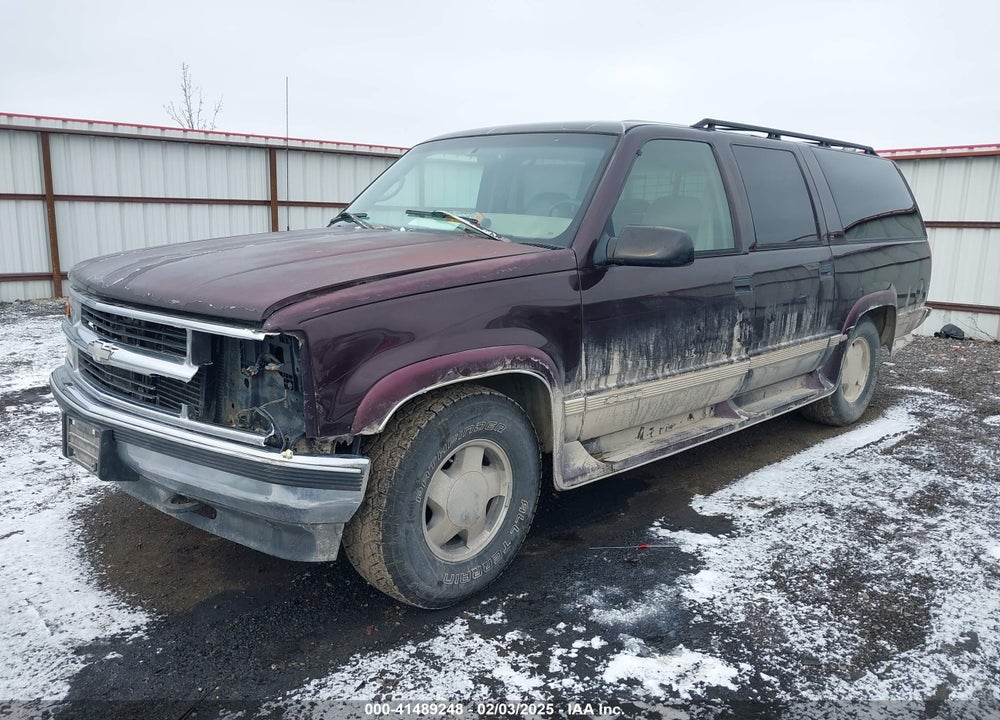 1996 CHEVROLET SUBURBAN K1500 VIN: 3GNFK16R8TG158383