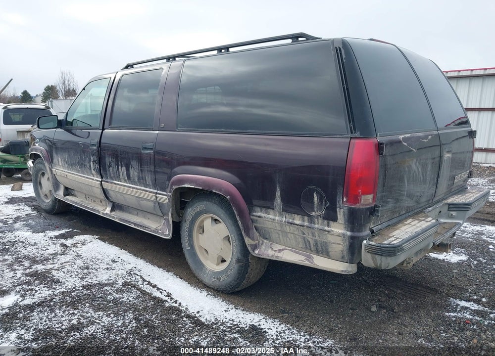 1996 CHEVROLET SUBURBAN K1500 VIN: 3GNFK16R8TG158383