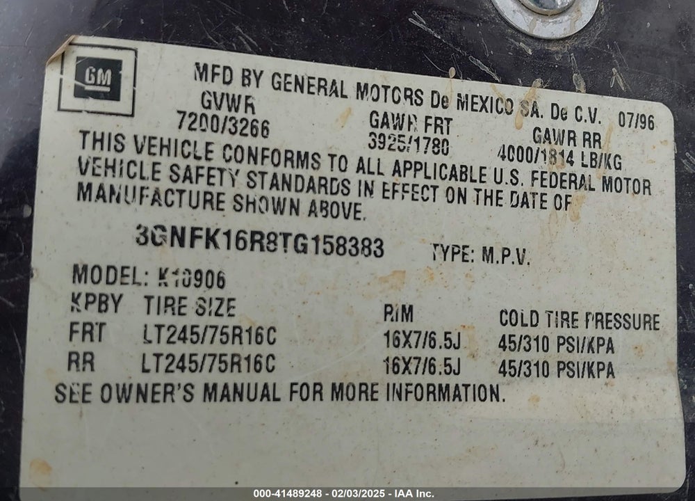1996 CHEVROLET SUBURBAN K1500 VIN: 3GNFK16R8TG158383
