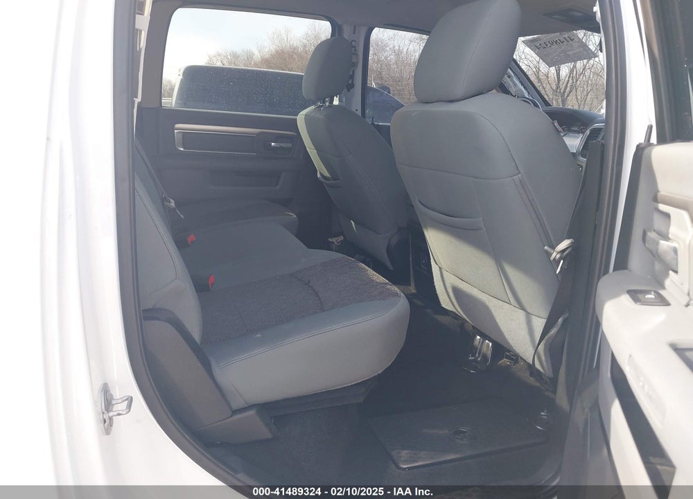 2015 RAM 1500 VIN: 1C6RR7LT2FS678572