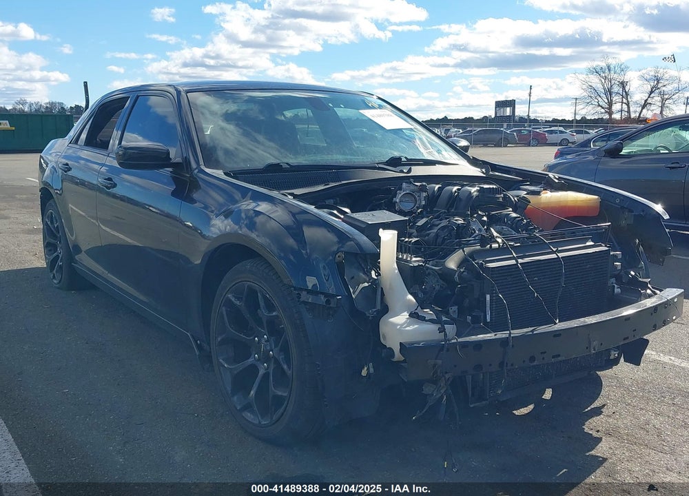 2019 CHRYSLER 300 VIN: 2C3CCABG3KH566001