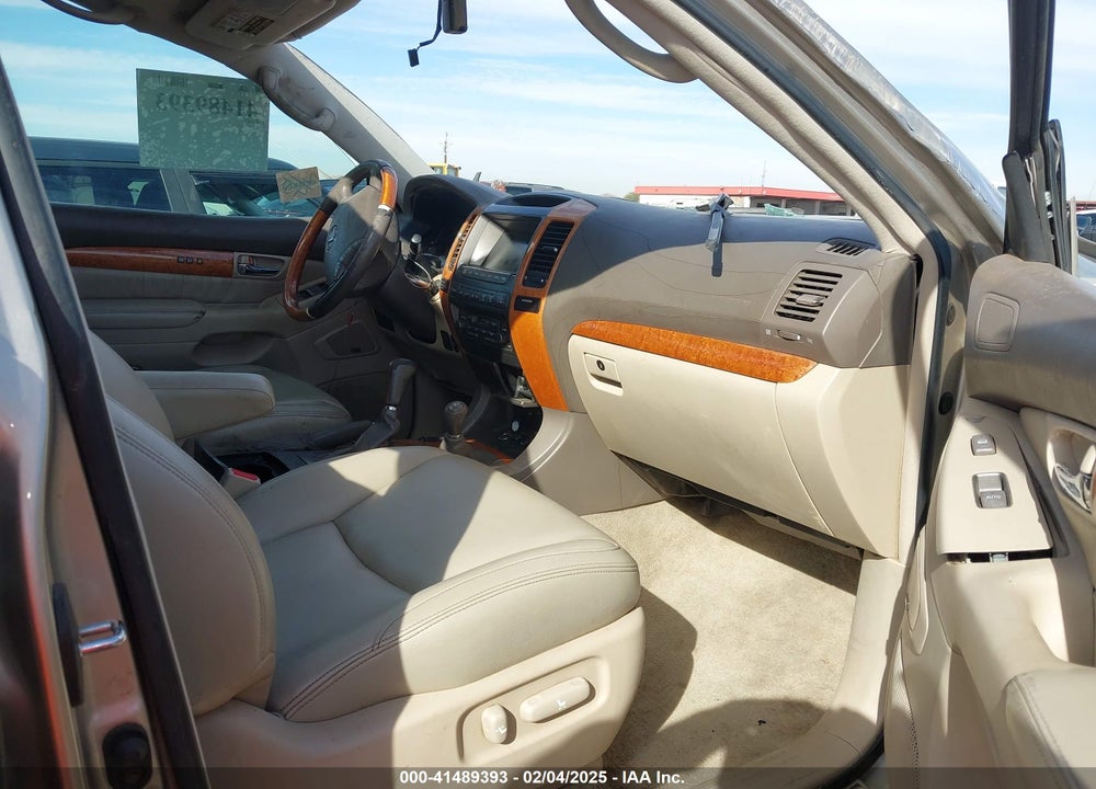 2004 LEXUS GX 470 VIN: JTJBT20X140032113