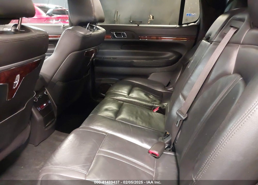 2018 LINCOLN MKT LIVERY VIN: 2LMHJ5NK8JBL02014
