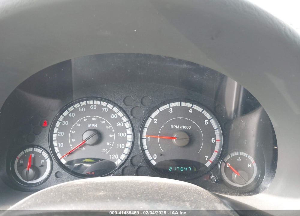 2005 JEEP LIBERTY SPORT VIN: 1J4GL48K15W576469
