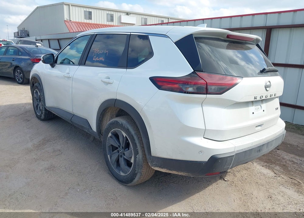 2024 NISSAN ROGUE SV FWD VIN: 5N1BT3BA8RC677716