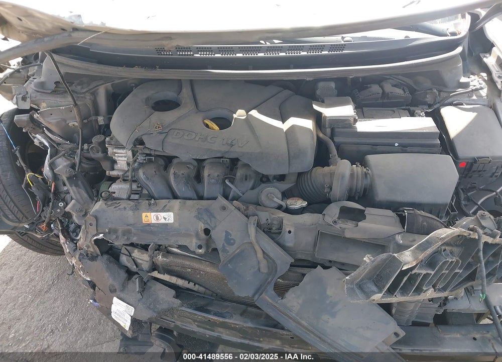 2014 HYUNDAI ELANTRA VIN: 5NPDH4AE7EH530472