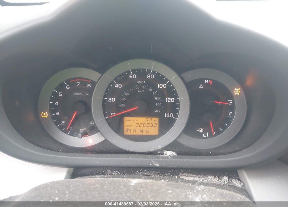 2008 TOYOTA RAV4 VIN: JTMBD33V186085705