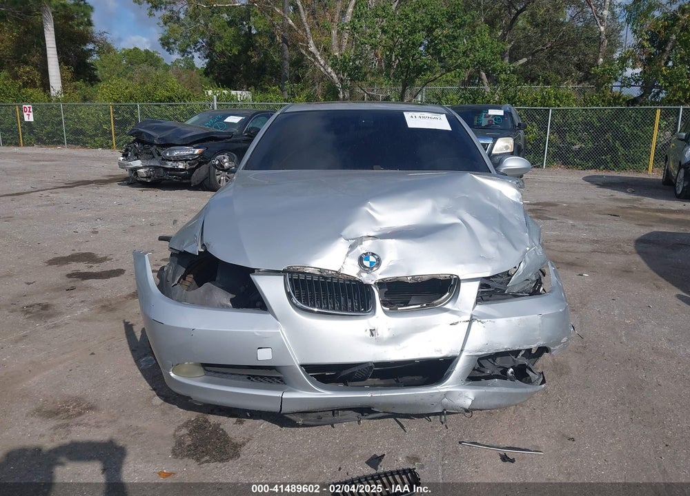 2007 BMW 328I VIN: WBAVA37587NL15743