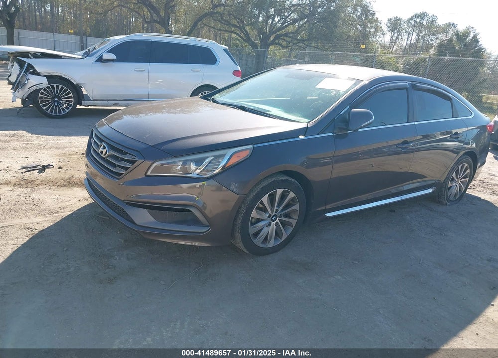 2015 HYUNDAI SONATA SPORT VIN: 5NPE34AF5FH198092