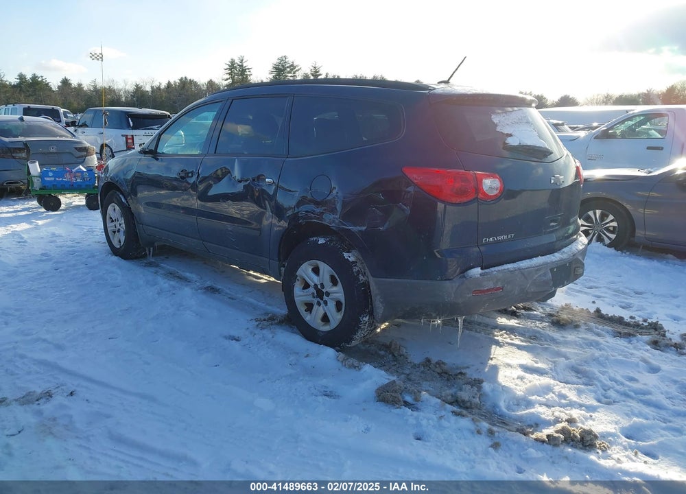 2012 CHEVROLET TRAVERSE LS VIN: 1GNKREED8CJ250356