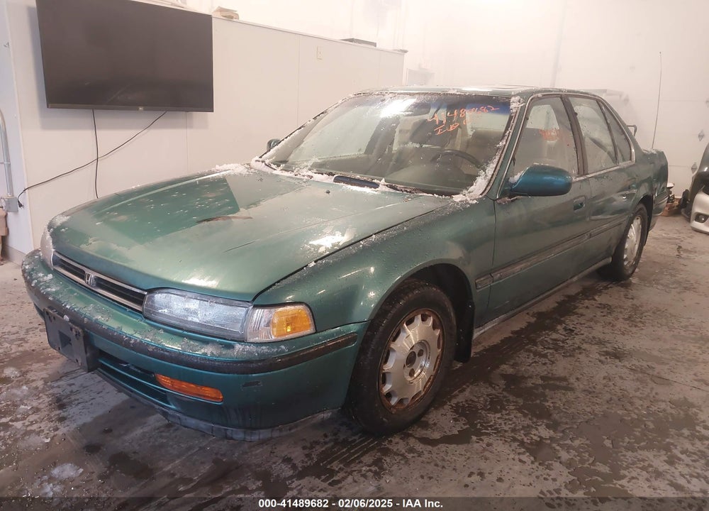 1993 HONDA ACCORD EX VIN: 1HGCB7579PA137918