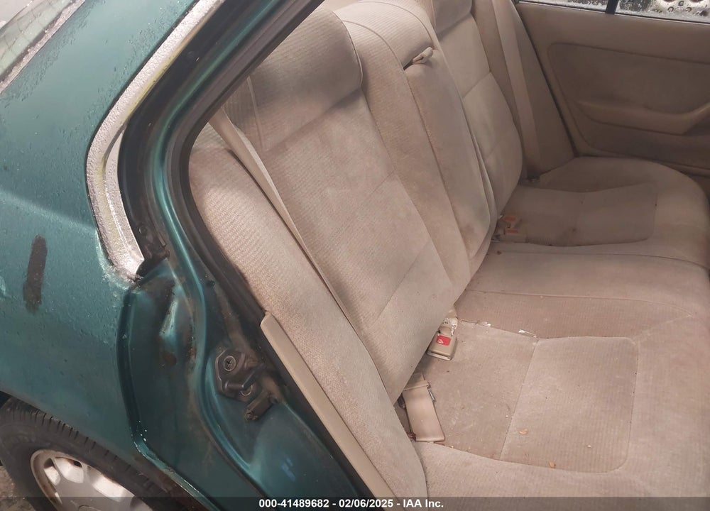 1993 HONDA ACCORD EX VIN: 1HGCB7579PA137918