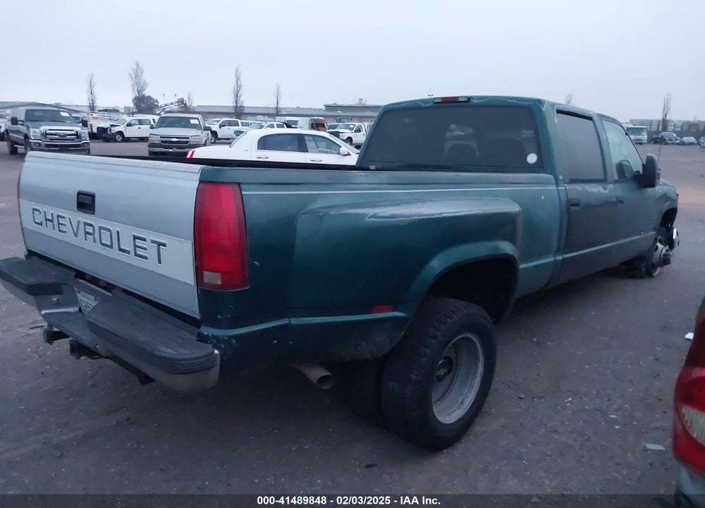 1997 CHEVROLET C3500 HD FLEETSIDE VIN: 1GCHC33J4VF037105